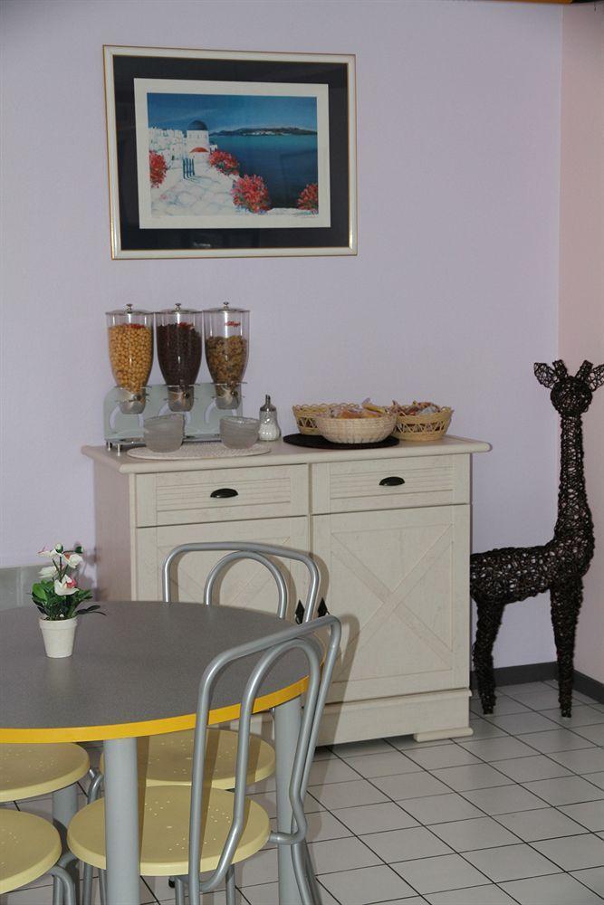 Europe Hotel Varennes-Vauzelles Εξωτερικό φωτογραφία